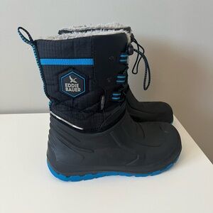 Eddie Bauer Black and Blue Snow Boots